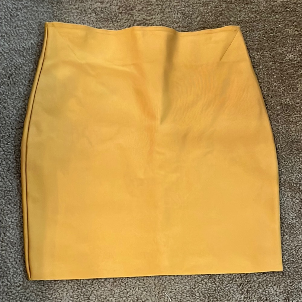 WOW Couture Yellow Pencil Mini Skirt for Cocktail